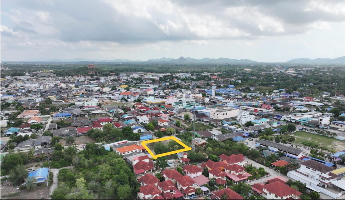 ขายที่ดิน ติดถนน3ด้าน ตลาดปราณบุรี 2
