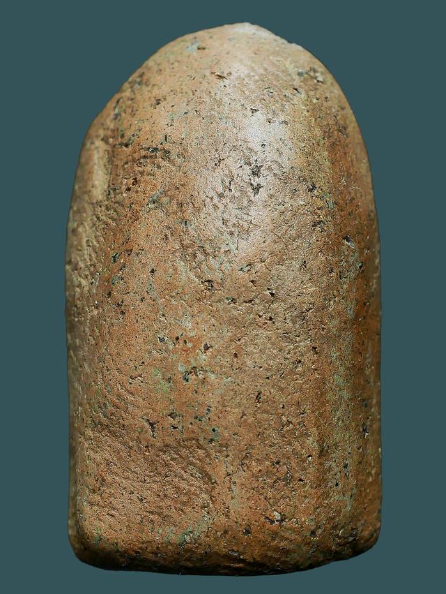 พระคง ลำพูน...เก่า เนื้อจัดๆ 2