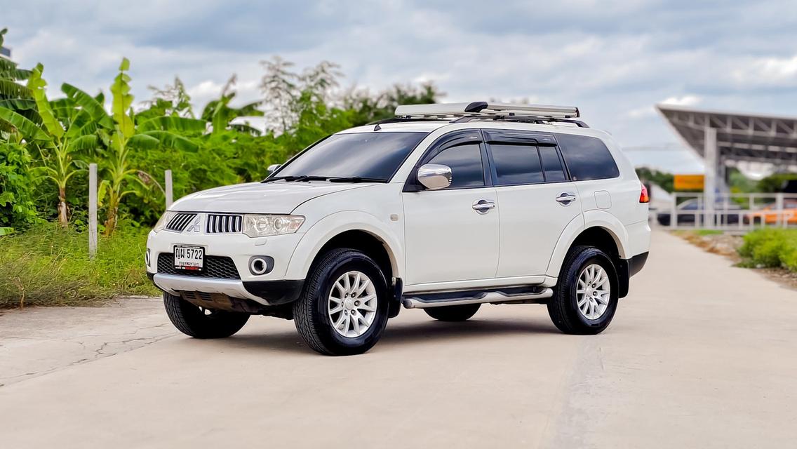 🎯 Mitsubishi PAJERO SPORT 2.5GT 4WD A/T ปี 2011 💯🚘 รถสีขาว 🚘💯 รถบ้านแท้ 💯🕰 เลขไมล์ 266,xxx km.✔ ไฟหน้าโปรเจคเตอร์✔ ไฟ รูปย่อยที่ 2