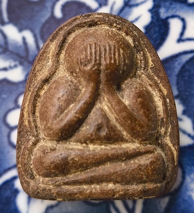 พระหล่อปิดตาหลวงปู่ศุขวัดมะขามเฒ่าค่ะ รูปที่ 13