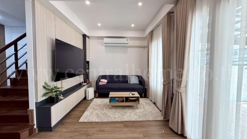 ทาวน์โฮม รัชชา กรีน กาญจนาภิเษก-กันตนา บ้านสวย ถูกที่สุดในโครงการ 7