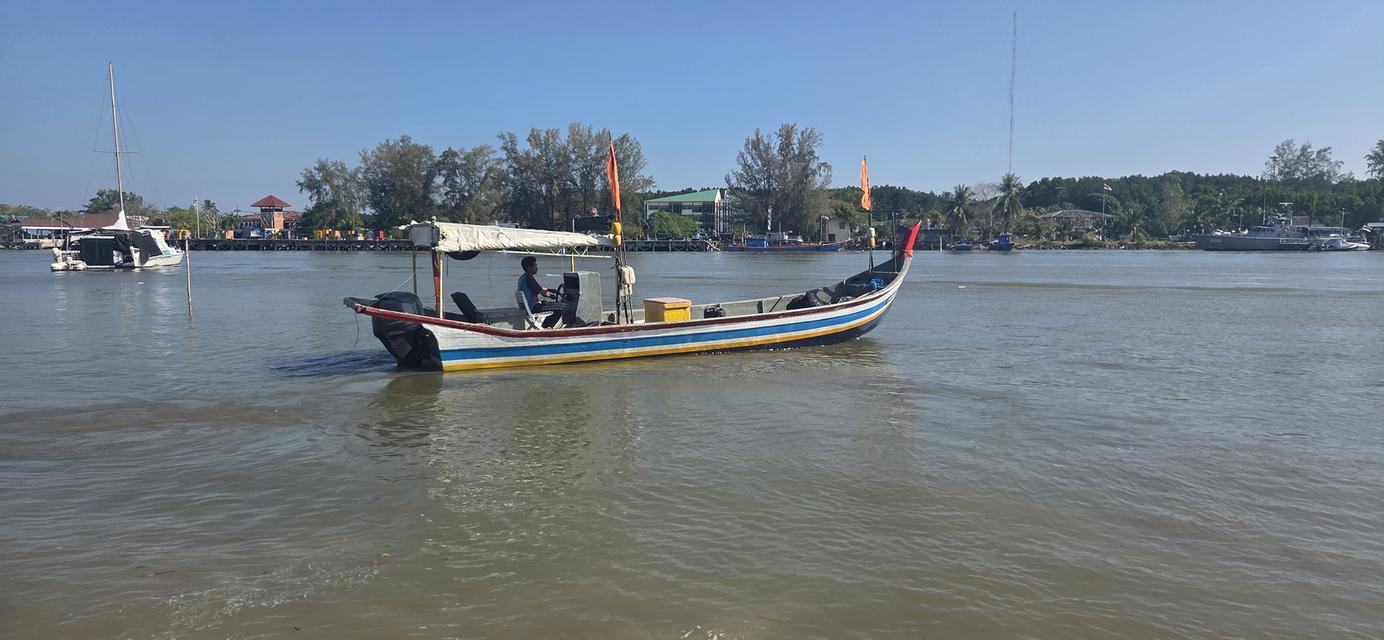 เรือ yamaha f90 ไฟเบอ รูปที่ 8