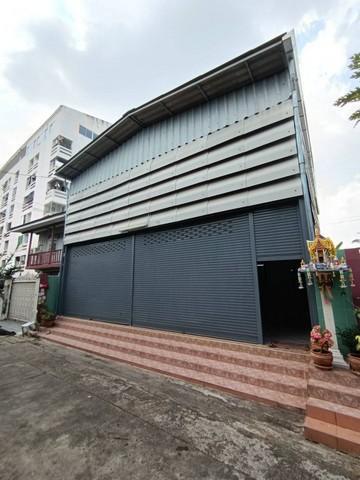 รูป ให้เช่าโกดังพร้อมออฟฟิศ ซอยลาดพร้าววังหิน 47 เขตลาดพร้าว