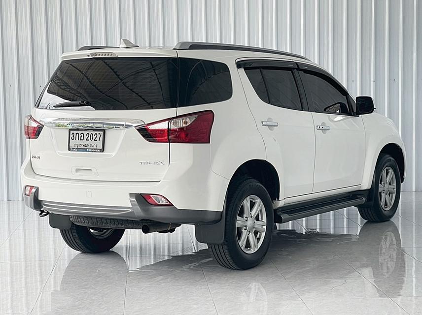 Isuzu  Mu-X 3.0 DVD NAVI ดีเซล เกียร์ออโต้  ปี2015 8