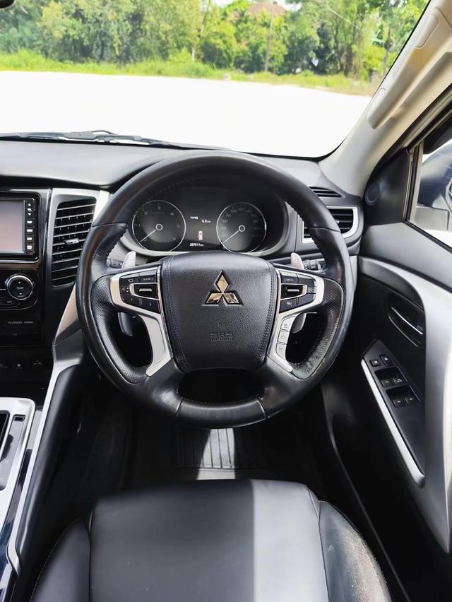 MITSUBISHI PAJERO 2.4 GT DIESEL 2WD 2018 8