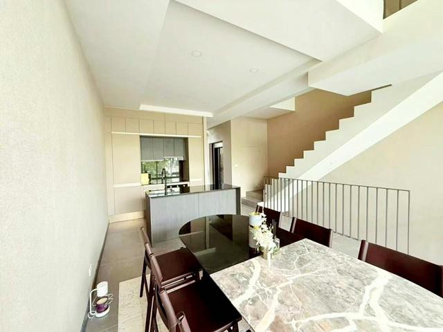 พร้อมลิฟท์ 3-4นอน ทองหล่อ19-27 เพชรบุรี ให้เช่า ทาวน์โฮมหรู 4.5 ชั้น 325ตร.ม. 20ตร.วา. BTSทองหล่อ 1.7กม. 4 น้ำ พร้อมสระว 5