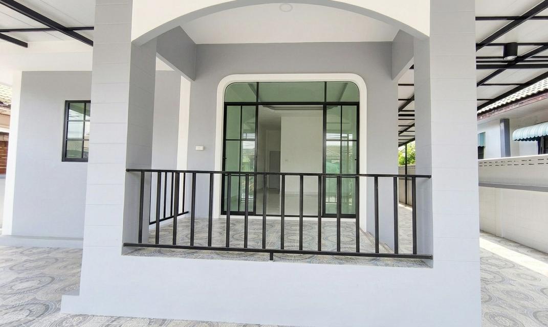 บ้านเดี่ยวทำเลลำลูกกาถนนเมนราคา 3 ล้านต้นๆ 4