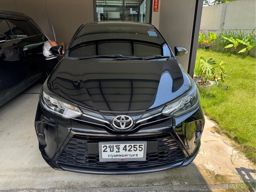 Toyota yaris 1.2 sport รูปที่ 2