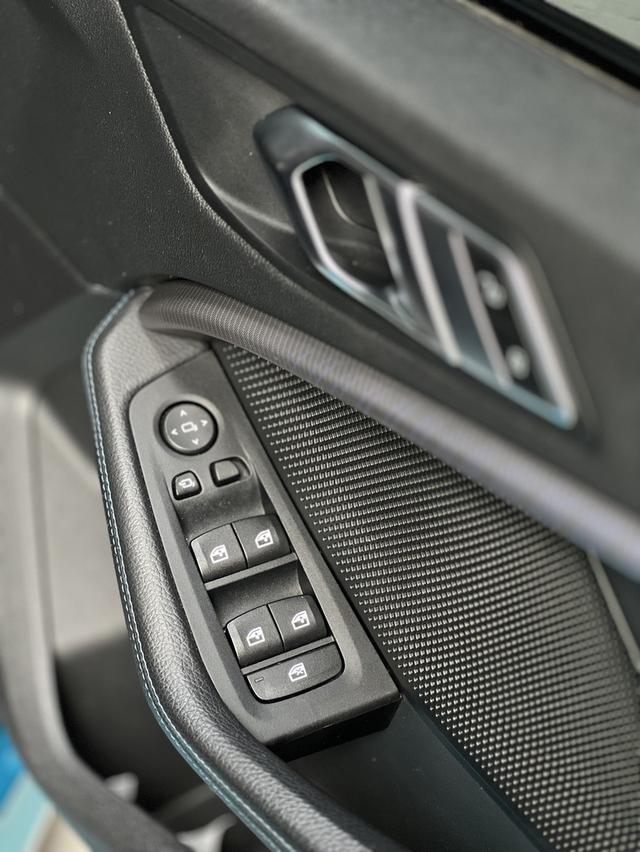 BMW 220i M Sport 12