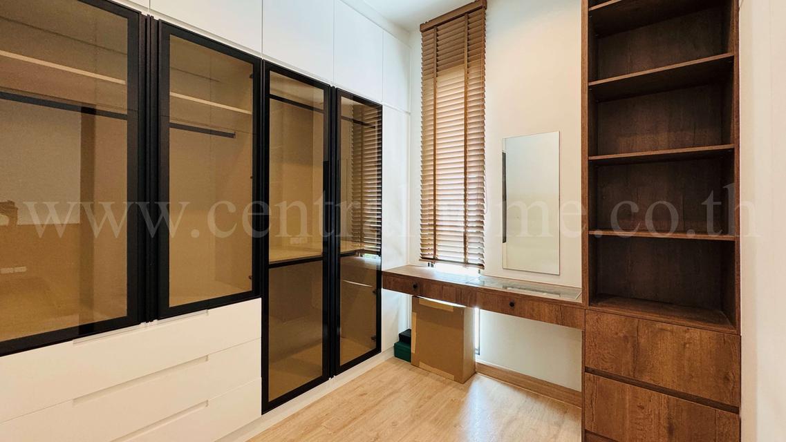 บ้านแฝด โคโม่ เบียงก้า บางนา หลังมุม ใกล้ เมกาบางนา 17