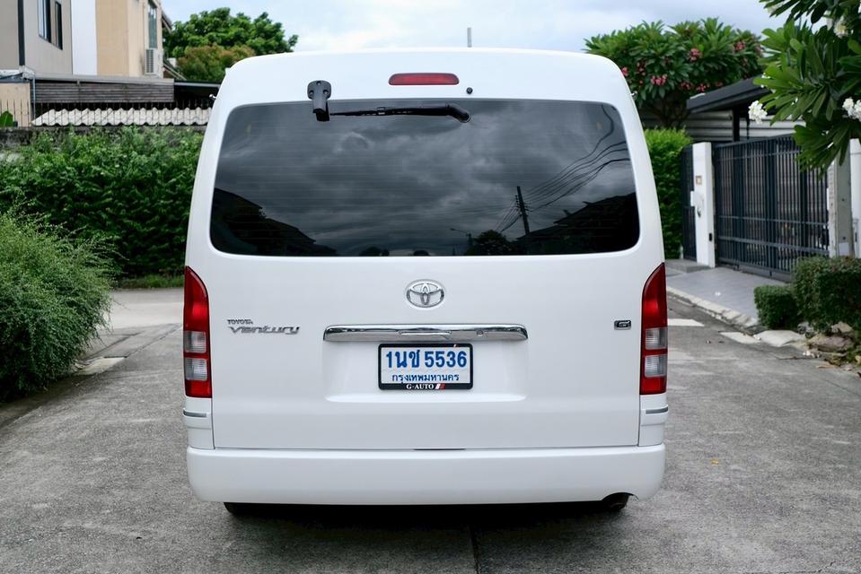 TOYOTA VENTURY 2.7 AUTO ไมล์ 2 แสน 10