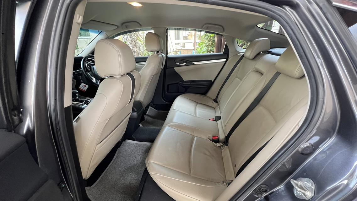 2019 HONDA CIVIC 1.8 EL รถบ้าน มือเดียว สภาพนางฟ้า รถเจ้าของคนเดียวป้ายแดง 11