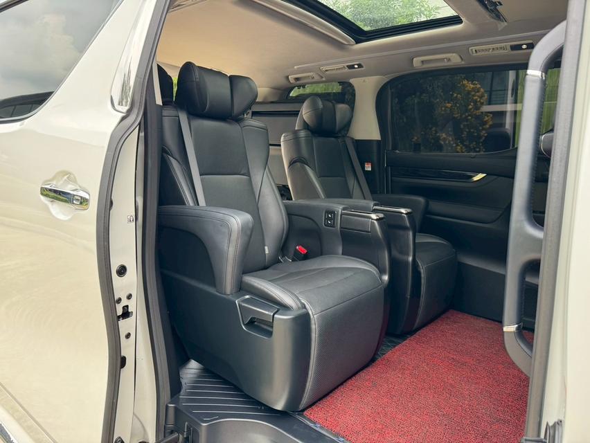 TOYOTA ALPHARD 2.5L SC PACKAGE ปี 2023 9