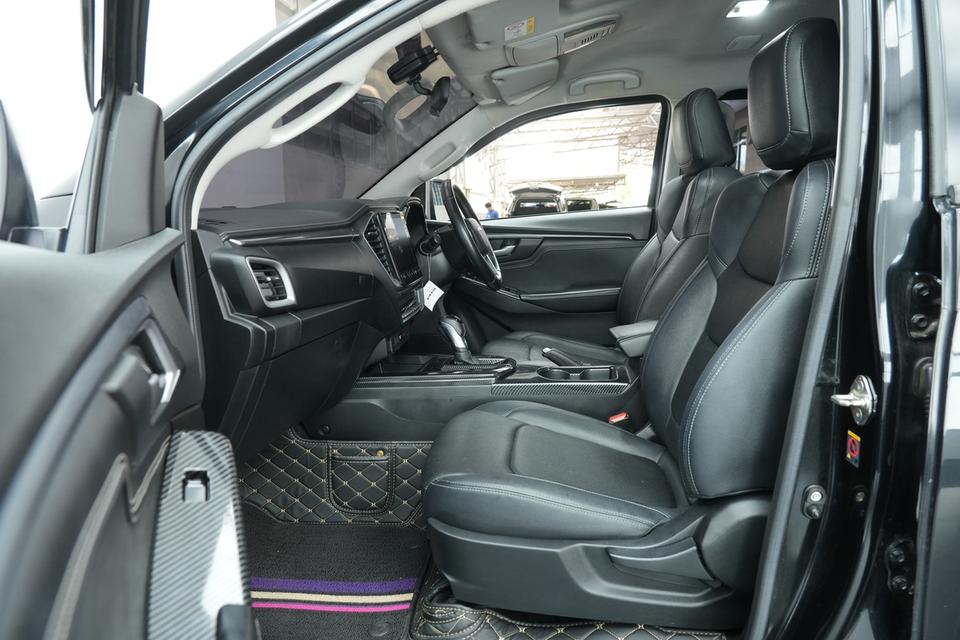 2020 ISUZU D-MAX 3.0 CAB-4 Hi-Lander M เกียร์ออโต้ สีดำ เลขไมล์ 124855 กม. 13