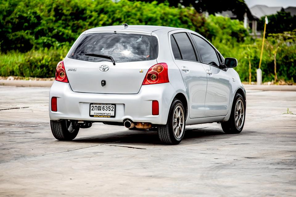 Toyota Yaris 1.5J ปี 2013 เกียร์ออโต้ สีเทา 6