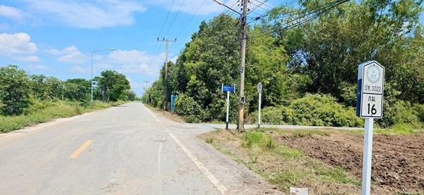 R002-3 ขายที่ดินหนองเสือคลอง11 #ขายที่ดินหนองเสือคลอง11ปทุมธานี  ที่ดิน70 ตรว.ราคา 299,000บาท สนใจโทร. 086 337 4861 เรณู. #ที่สวยทำเลดีติดถนนลาดยาง 4