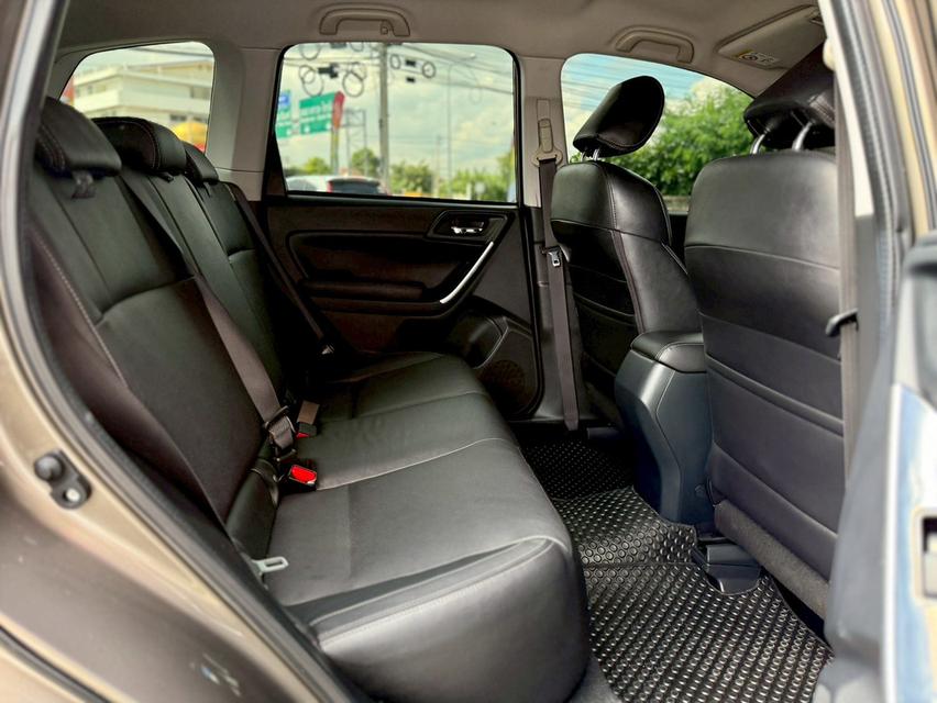 ปี 2016 SUBARU FORESTER, 2.0 i AWDโฉม FORESTER สีน้ำตาล รถสวยพร้อมใช้ 12