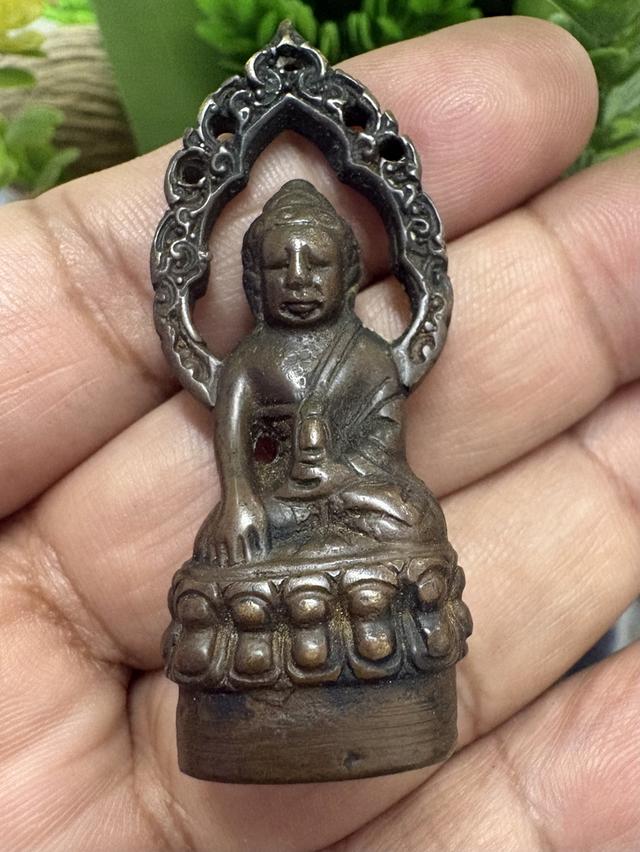 พระกริ่งปวเรศพิมพ์ประภามณฑล