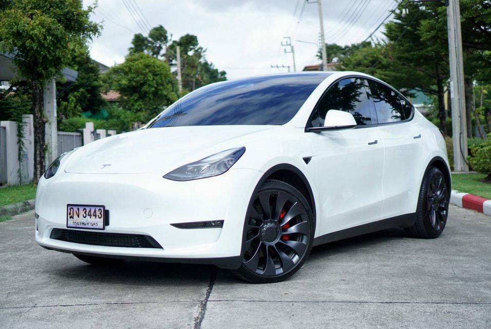 ⚡️Tesla Model Y Performance AWD ปี 2025 สีขาว HW4 รถศูนย์ Tesla Thailand