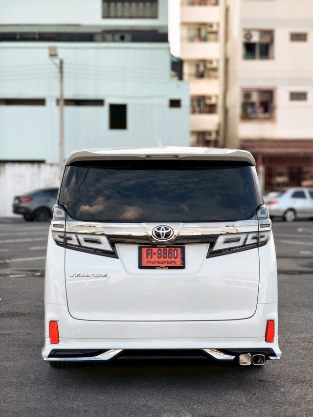 Toyota Vellfire 2.5 ZG Edition