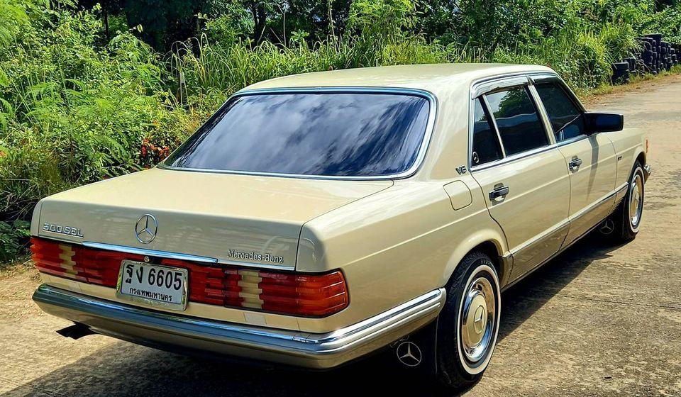 Benz -w126 เครื่อง V8 ฝาดำ 500 SEL กาบร่อง ตัวยาว  สีครีม วัง 623  9