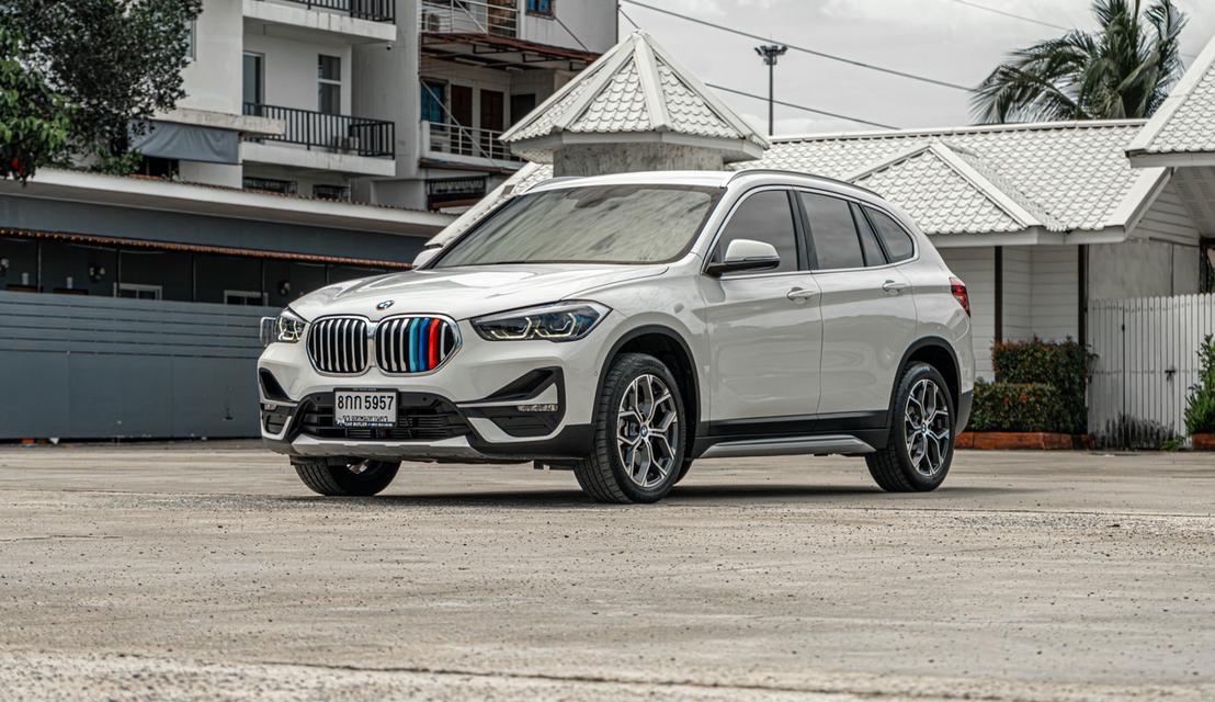 (แจ้งรหัสรถ CBL5957) BMW X1 2.0 sDrive20d xLine LCI F48 At 2022