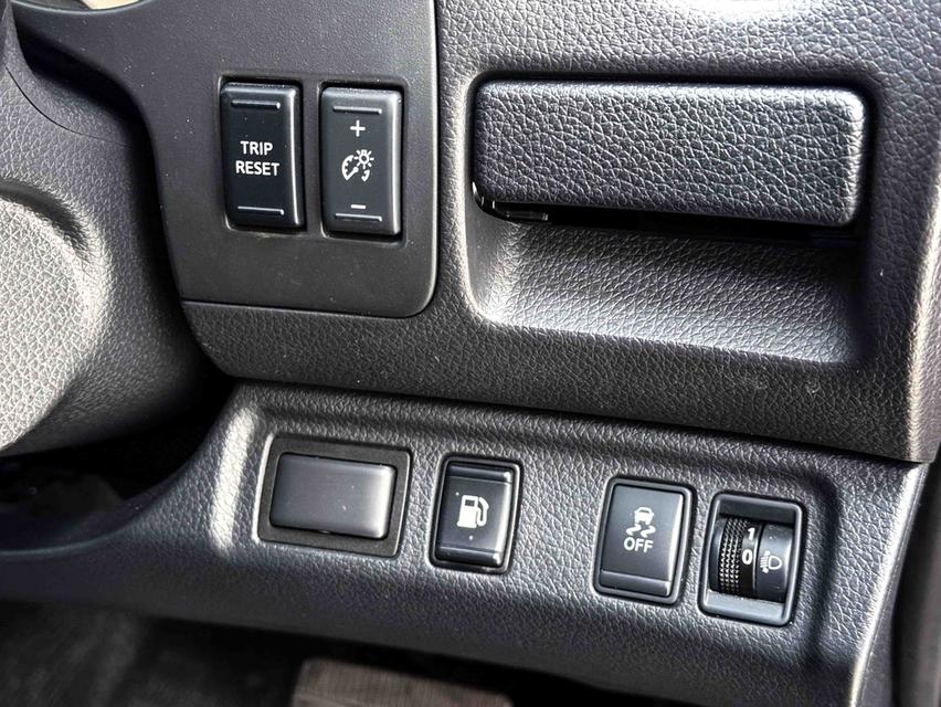 NISSAN TERRA 2.3 VL 2WD ปี 2019 สีน้ำตาล รูปที่ 12