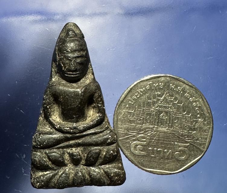 พระเนื้อดินไม่ทราบที่