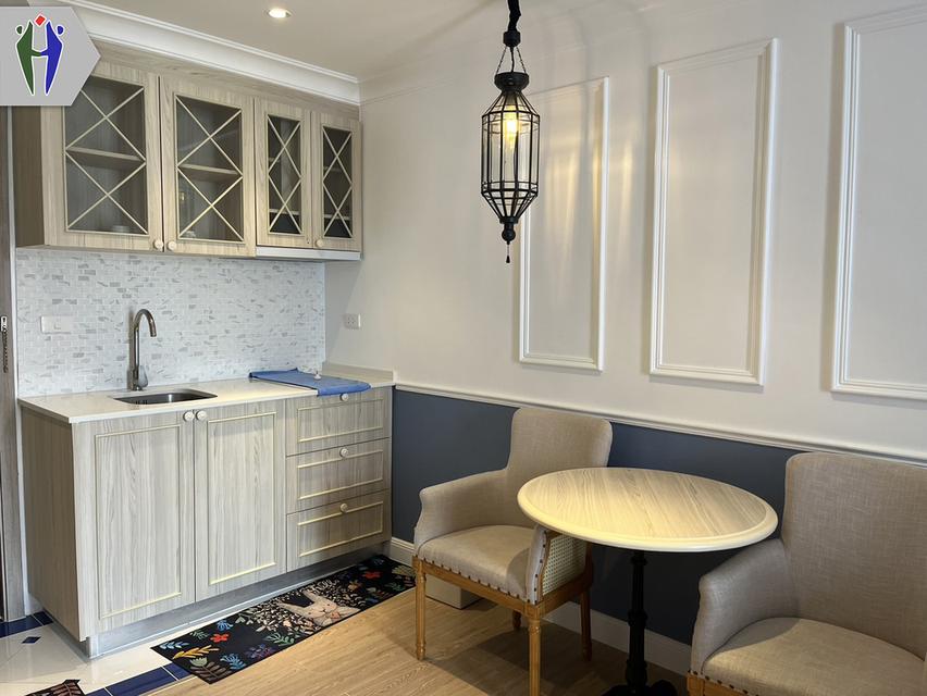 คอนโดให้เช่า เซเว่นซี2 นาจอมเทียน 1ห้องนอน • ขนาด 35 ตารางเมตร 1 ห้องนอน 1 ห้องน้ำ • 2 เครื่องปรับอากาศ, ตู้เย็น • ระเบียง พร้อมเฟอร์นิเจอร์ครบชุด • 3