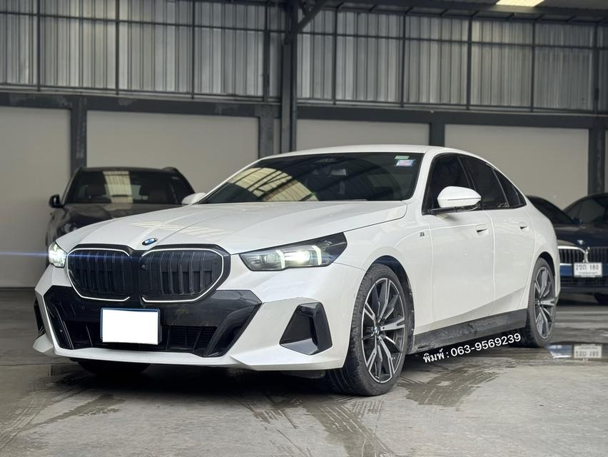 2024 BMW 520d M Sport Pro G60 ไมล์ 4,xxx กม.(รถสวย ไมล์น้อย สภาพนางฟ้า)
