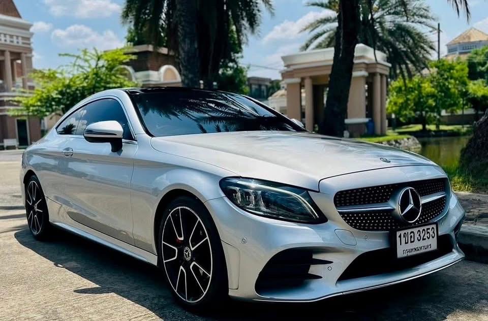 Mercedes-Benz C200 Coupe (Facelift)