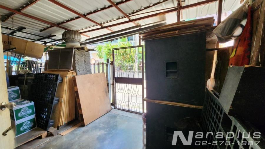 68040548 : ขายอาคารพาณิชย์ 4 ชั้น บนที่ดินขนาด 17.8 ตร.ว.พื้นที่ใช้สอย 204 ตร.ม. ลาดปลาเค้า 72 บางเขน กรุงเทพ 5