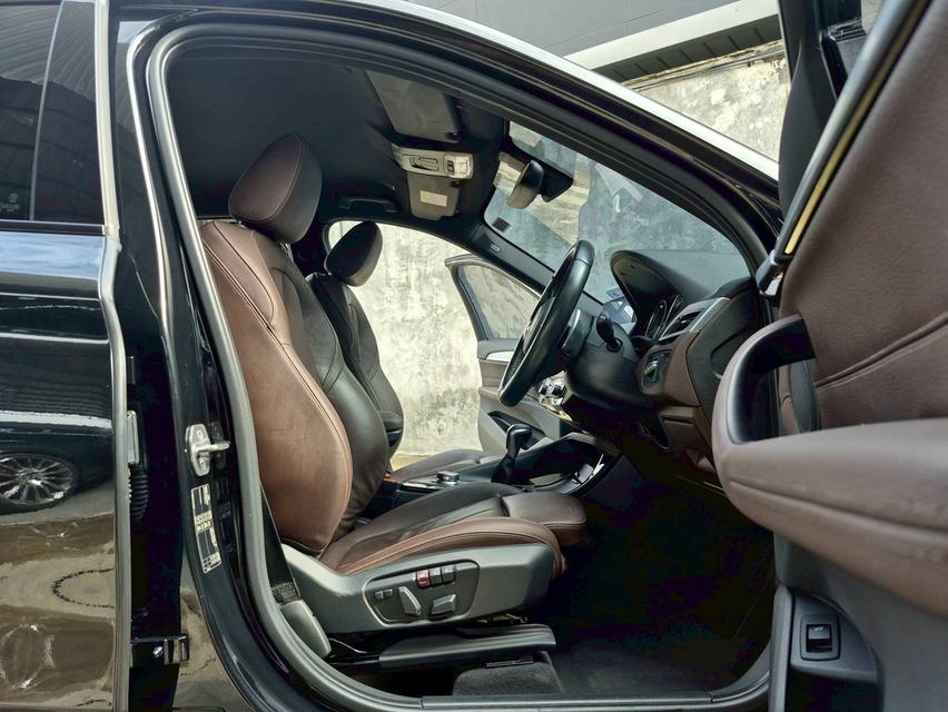 BMW X1 sDrive20d M-SPORT 8