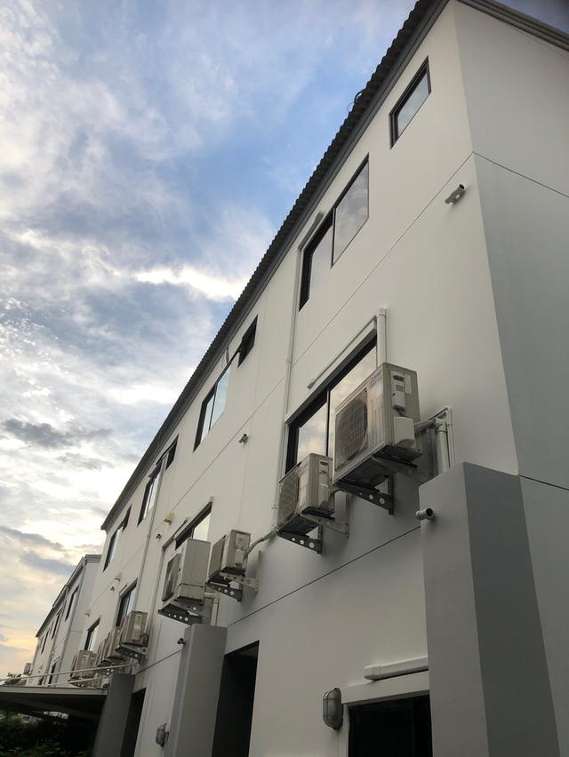 ขายบ้านกลางเมือง รามอินทรา  - วัชรพล บ้านเลขที่  9/71 ตั้งอยู่หัวมุมซอย 4 ทาวน์โฮม / Home Office 3 ชั้น  ยังไม่เคยมาอยู่อาศัย 18