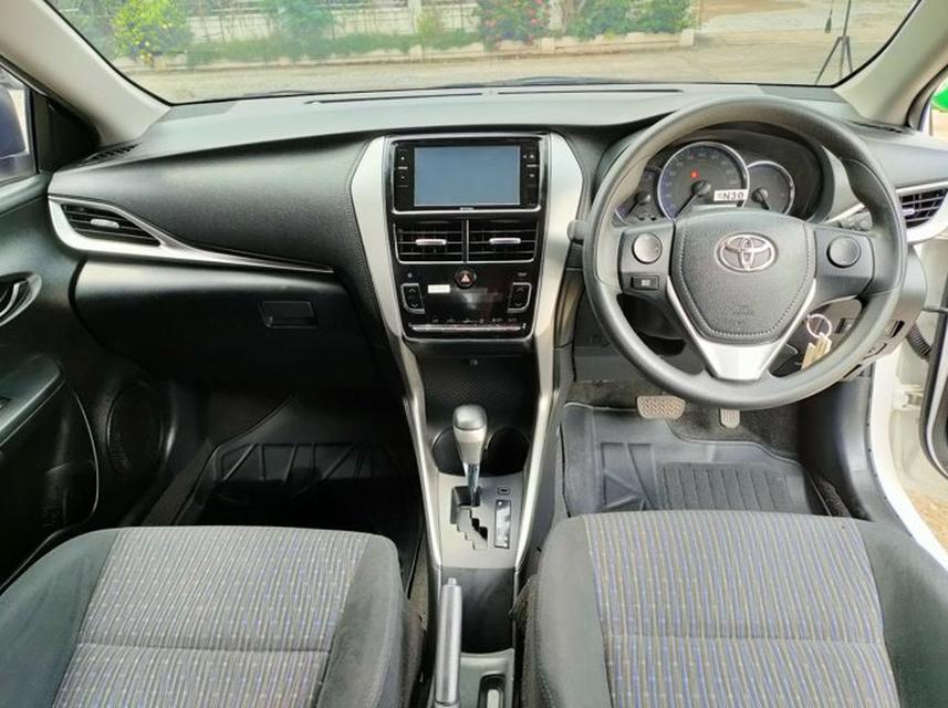Toyota Yaris Ativ 1.2  Mid Sedan AT 2020 6