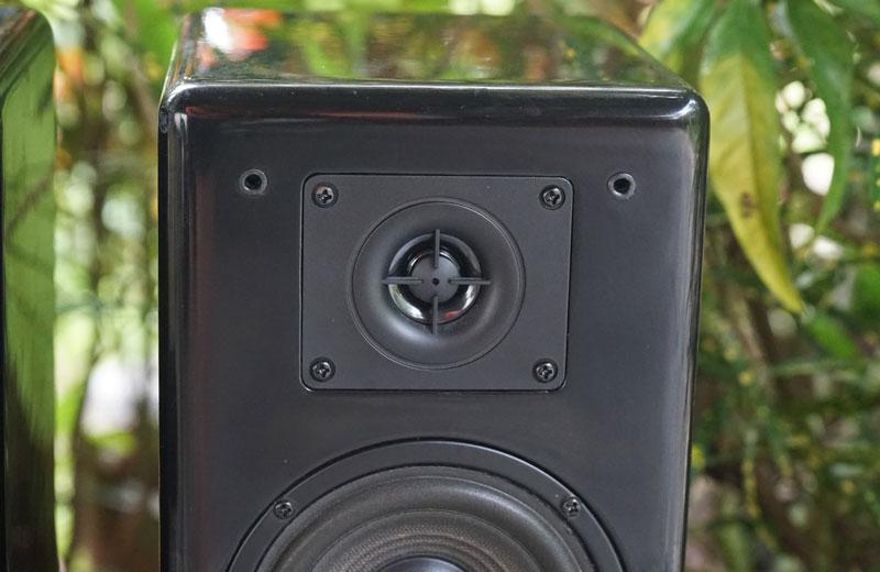 ลำโพง บุคเชลล์ดำเปียโนสวยๆ เสียงดี สำหรับคนไม่ยืดติด 6