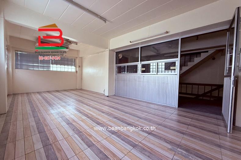 อาคารพาณิชย์ ถนนเฉลิมพงษ์ (ใกล้ตลาดวงศกร) เนื้อที่ 50 ตรว. แขวงสายไหม เขตสายไหม 6