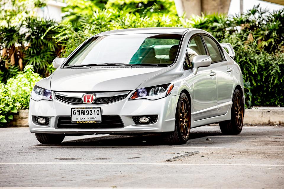 Honda Civic Fd MNC 1.8E สีเทา ปี2009 รถสวย เนียนๆคลีนๆ 