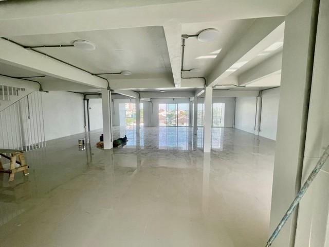 PB5895ให้เช่า อาคารพาณิชย์ 3 คูหา 4 ชั้น ซอยรามคำแหง ใกล้แยกลำสาลี อาคารใหม่พร้อมใช้งาน 4