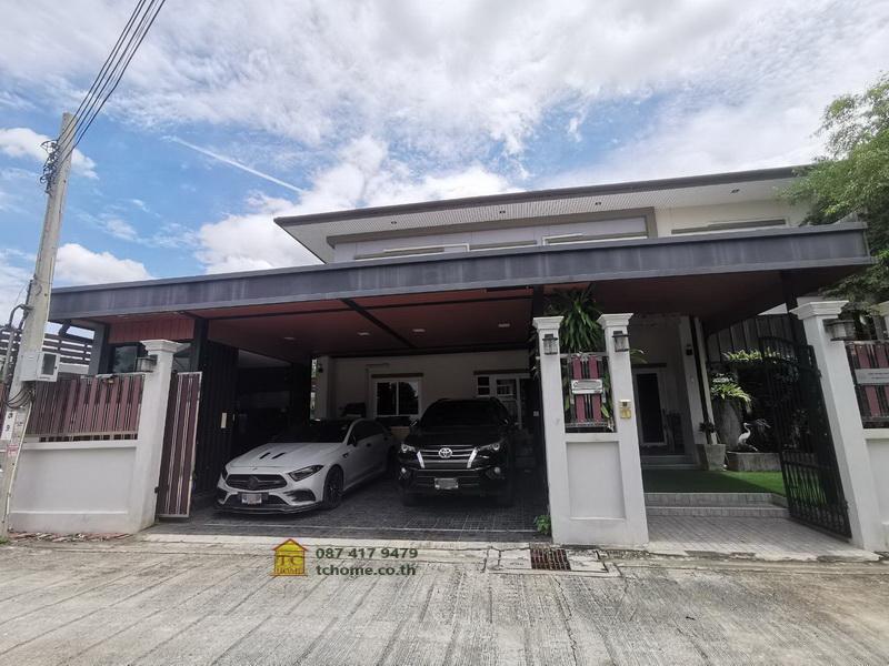 ขายด่วนบ้าน 2 ชั้น 99.7 ตรว. สร้างโดยซีคอนโฮม 6 ห้องนอน สภาพดีพท.ใช้สอยเยอะ อยู่บางแวก130 ใกล้ถนนกาญจนาภิเษก-สาย2 เดินทางสะดวกเข้าซอยนิดเดียว 4