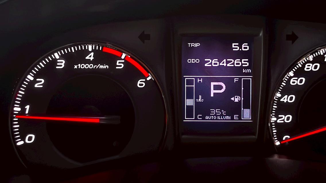 ISUZU Mu-X 3.0 4WD A/T ปี 2013 จด 2014  15