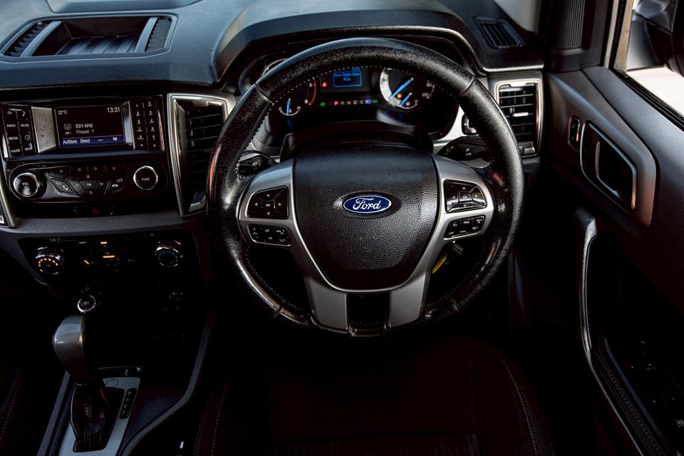 Ford Ranger 2.2 XLT Hi-Lander Double Cab เกียร์ Auto ปี 2017 สีเทา มือเดียวป้ายแดง รูปที่ 16