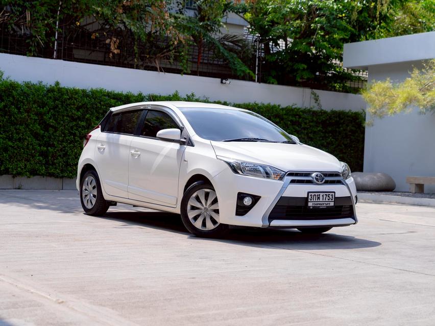 Toyota Yaris 1.2 E ปี 2015