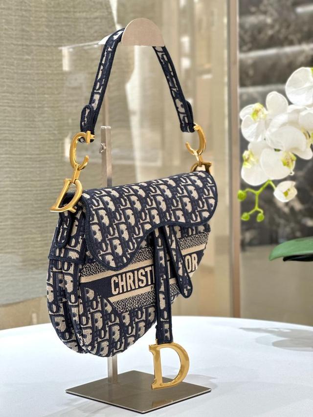 ขายต่อ Dior Saddle Bag 5