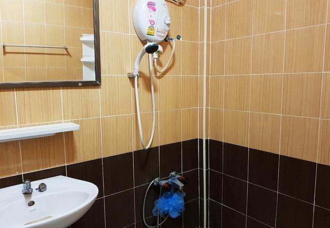 ขายทาวน์เฮ้าส์ หมู่บ้านกัญจน์เพชร 3 ซอยนวมินทร์ 74 เขตคันนายาว กรุงเทพมหานคร 9