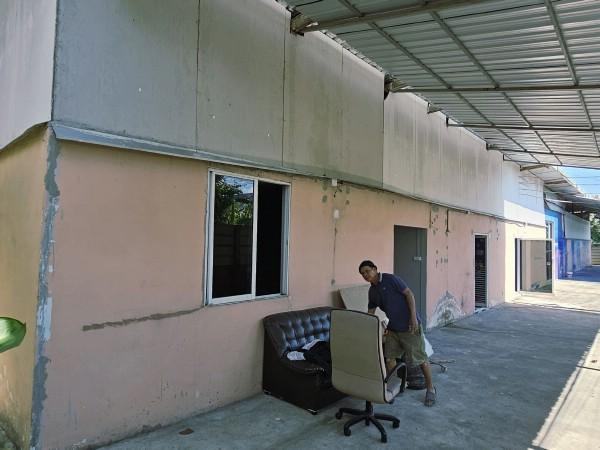 ให้เช่าโกดังโรงงานพร้อมออฟฟิศย่านลาดพร้าว93 บนที่ดินขนาดใหญ่ 168 ตรว.วังทองหลาง กรุงเทพฯ 9