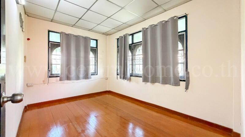 บ้านเดี่ยว 65 ตร.วา ซอยลาดพร้าว 48 ทำเลดี เดินทางสะดวก 14