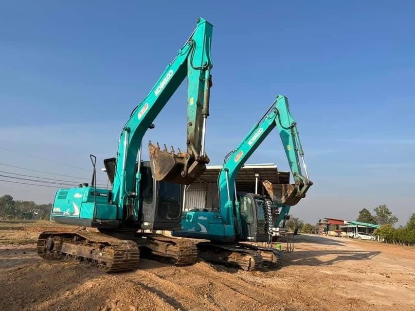 ขายรถแม็คโคร Kobelco SK140-8XM 4