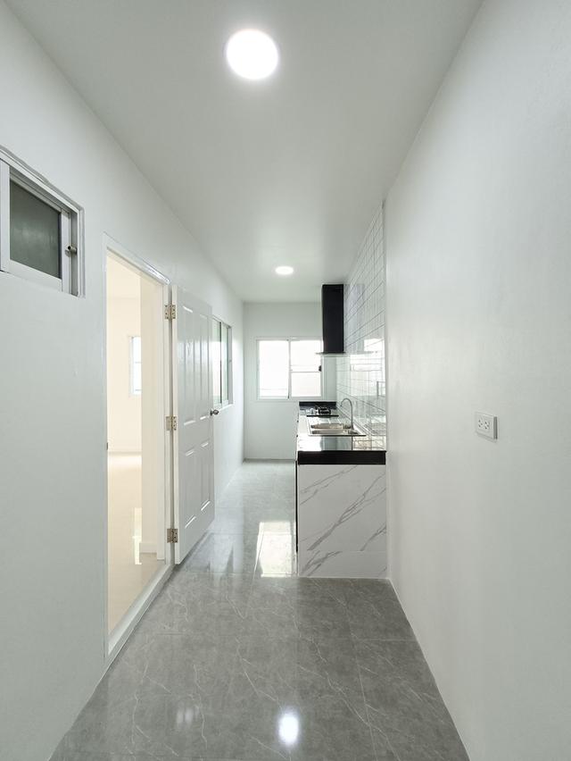 บ้านแฝดลำลูกกาคลอง 3 หมู่บ้านวราภิรมย์ 2 นัดชมบ้าน 085-318-6868 คุณวา 10