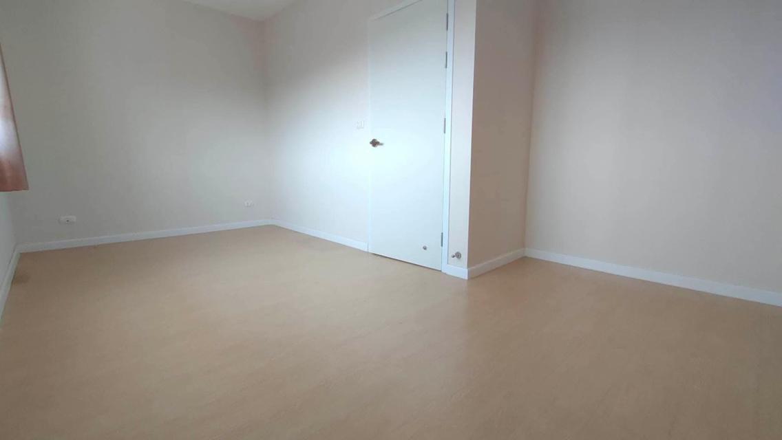 บ้านทาวน์โฮม3ชั้น ทำเลทองย่านดอนเมือง 6